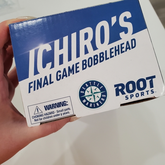 Ichiro final game bobble head Seattle Mariners - Picture 5 of 6